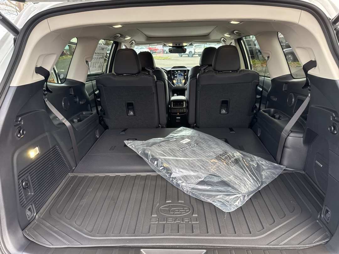 2026 Subaru Ascent Limited Bronze Edition - Image 21