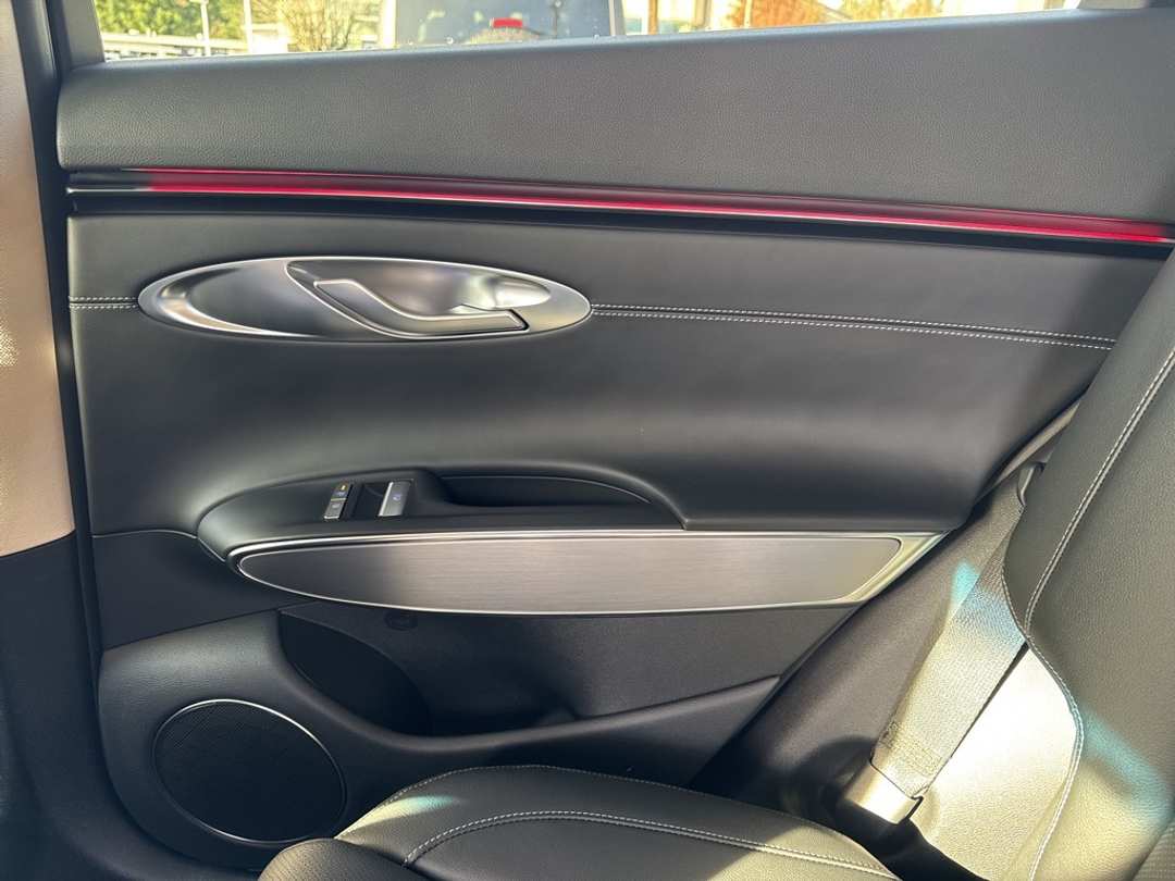 2026 Genesis Gv70 2.5T Select - Image 45