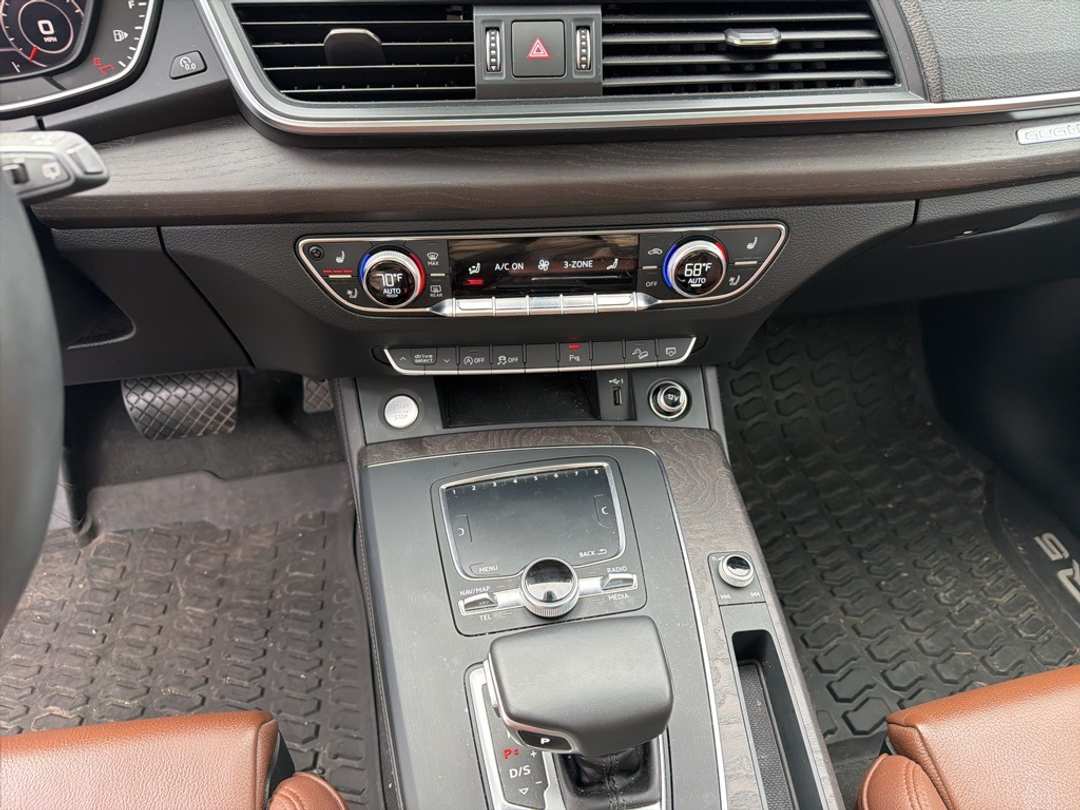 2018 Audi Q5 2.0T Prestige - Image 20