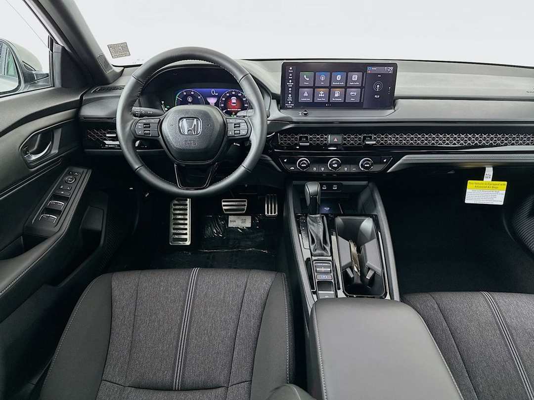 2025 Honda Accord Sport - Image 22