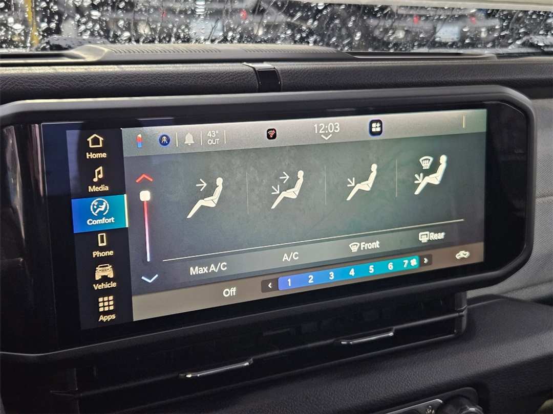 2026 Jeep Gladiator Sport - Image 22