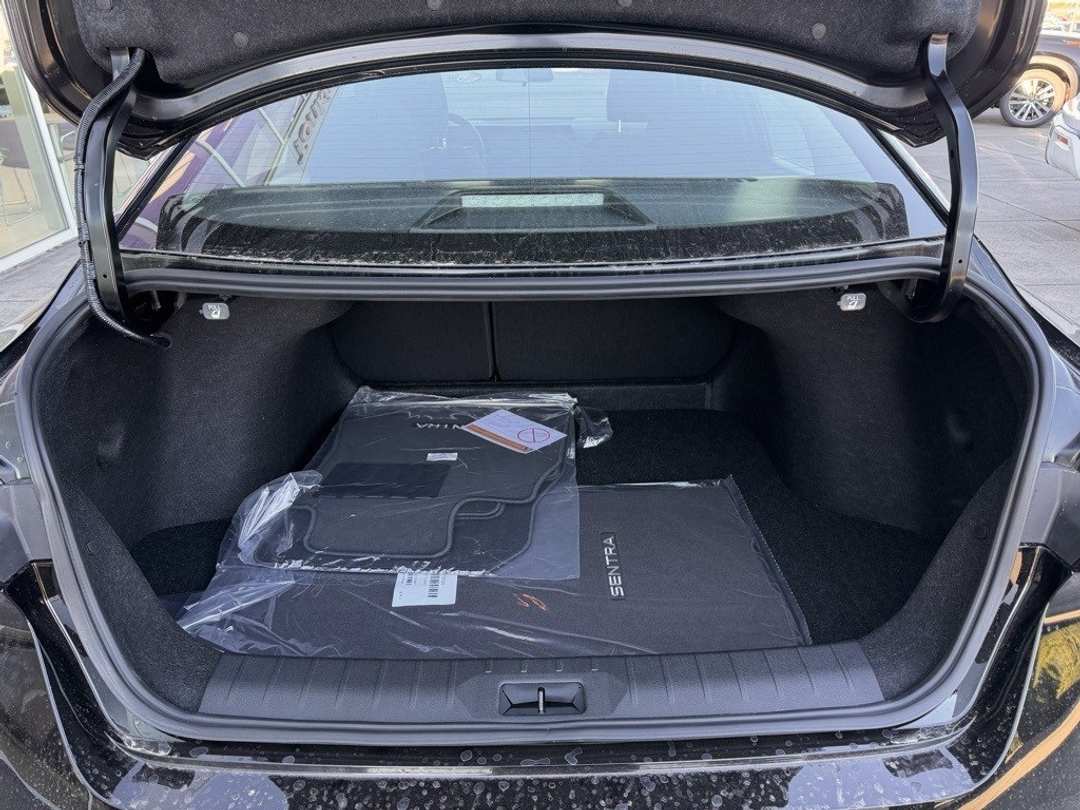 2026 Nissan Sentra SV - Image 10