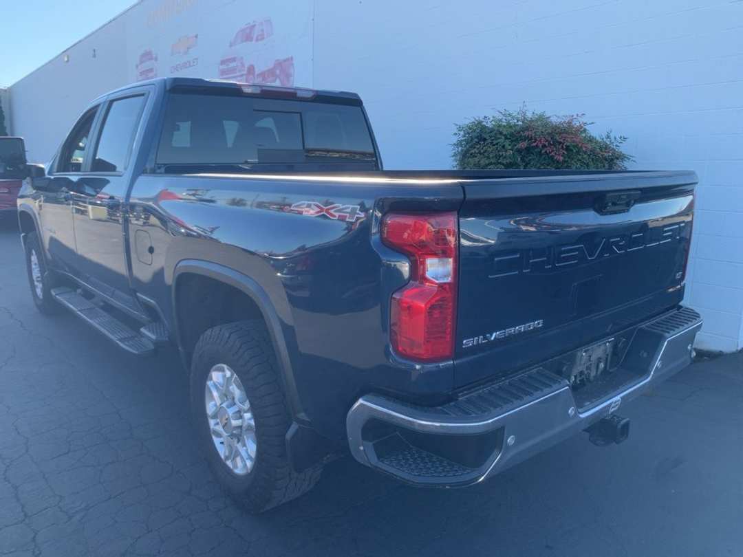 2021 Chevrolet Silverado 3500Hd LT - Image 2