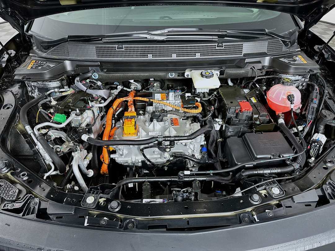 2026 Chevrolet Equinox Ev LT - Image 29