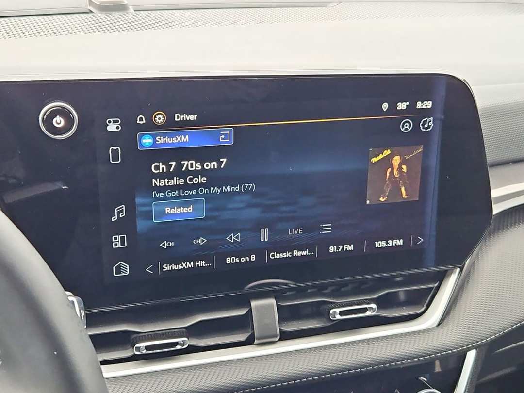 2025 Chevrolet Equinox LT - Image 17