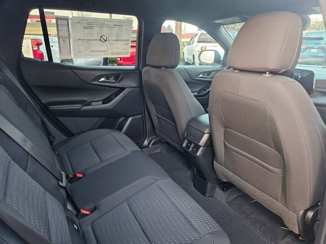 2026 Chevrolet Equinox LT - Image 33