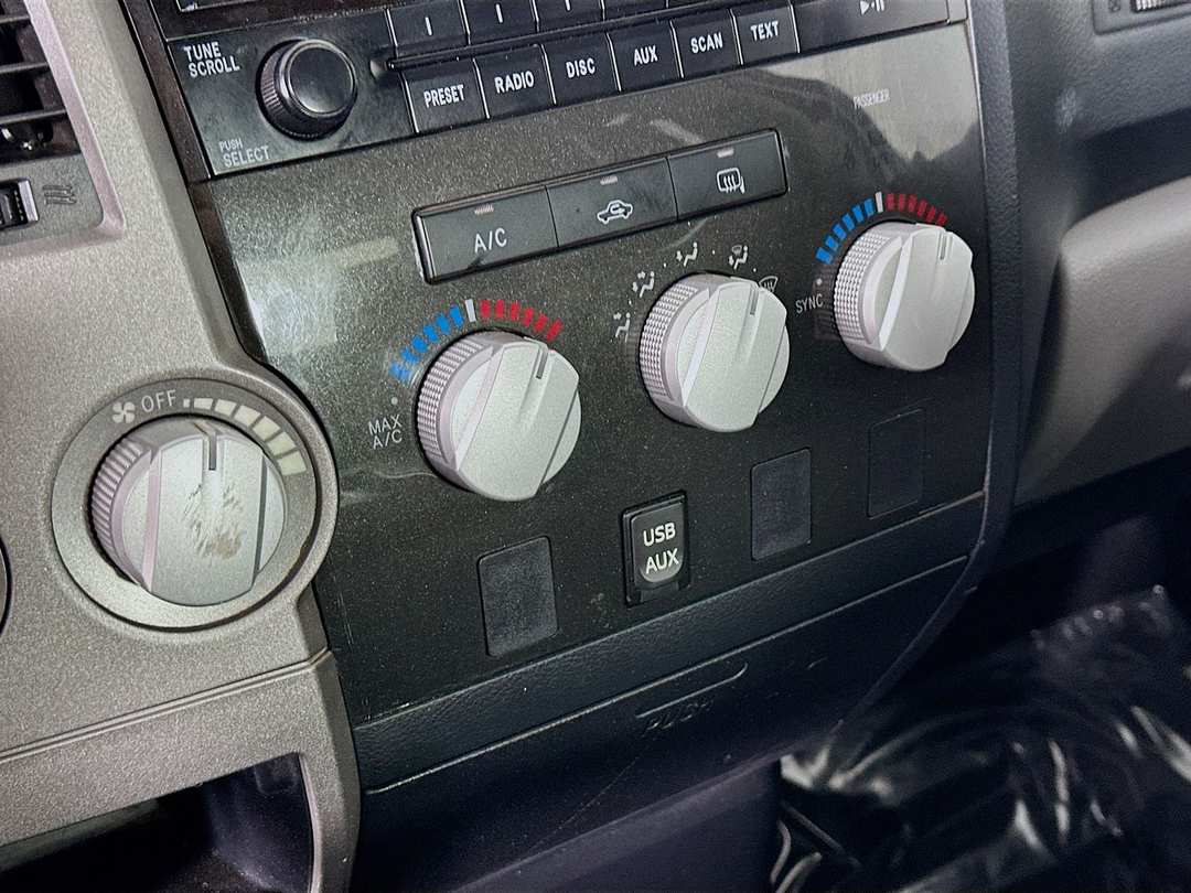 2012 Toyota Tundra Grade - Image 15