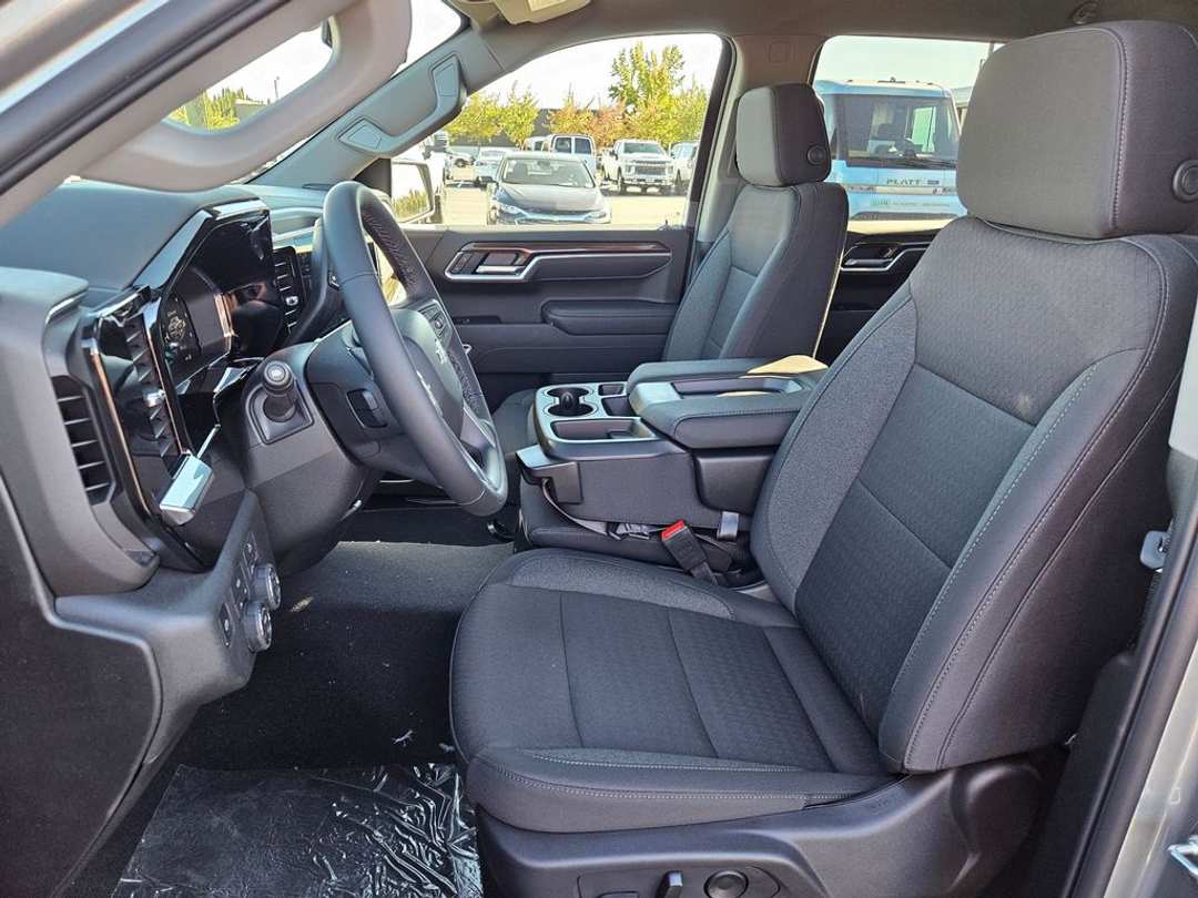 2026 Chevrolet Silverado 1500 RST - Image 14