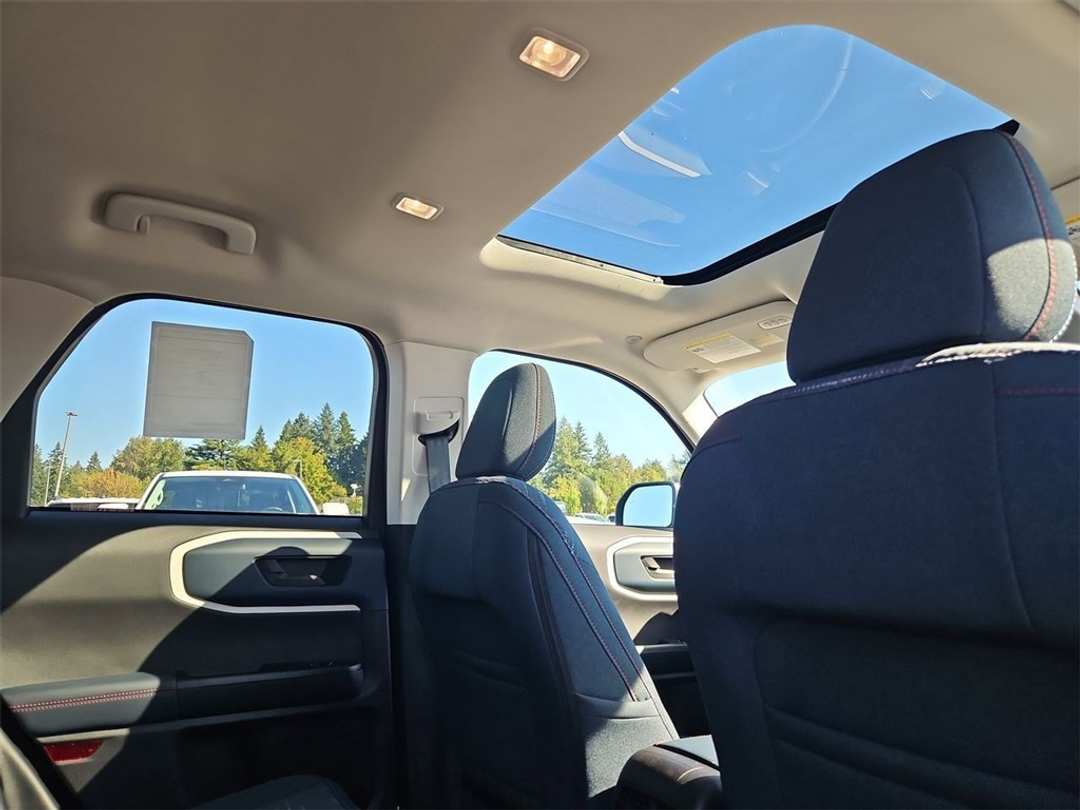 2025 Ford Bronco Sport Heritage - Image 31