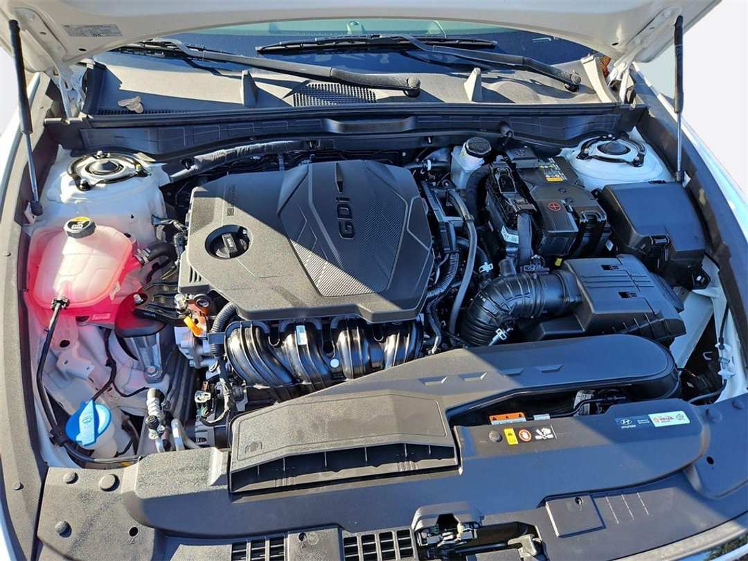 2025 Hyundai Sonata SEL - Image 30