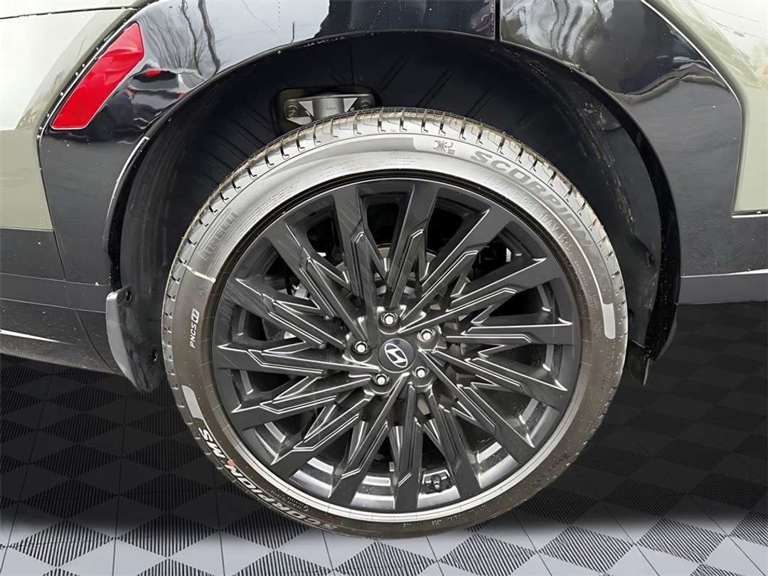 2026 Hyundai Santa Fe Calligraphy - Image 9