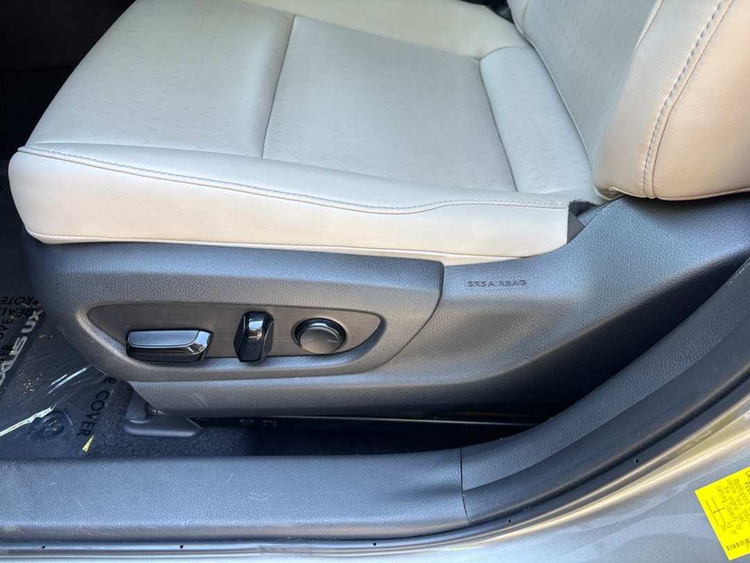 2021 Lexus Ux 250h - Image 29