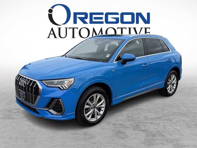 2023 Audi Q3 45 TFSI S LINE PREMIUM