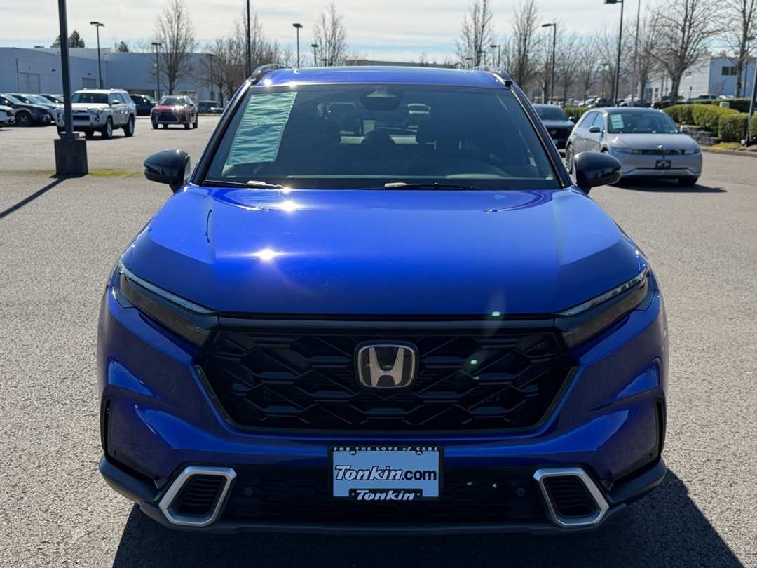 2025 Honda CR-V Sport Touring - Image 3