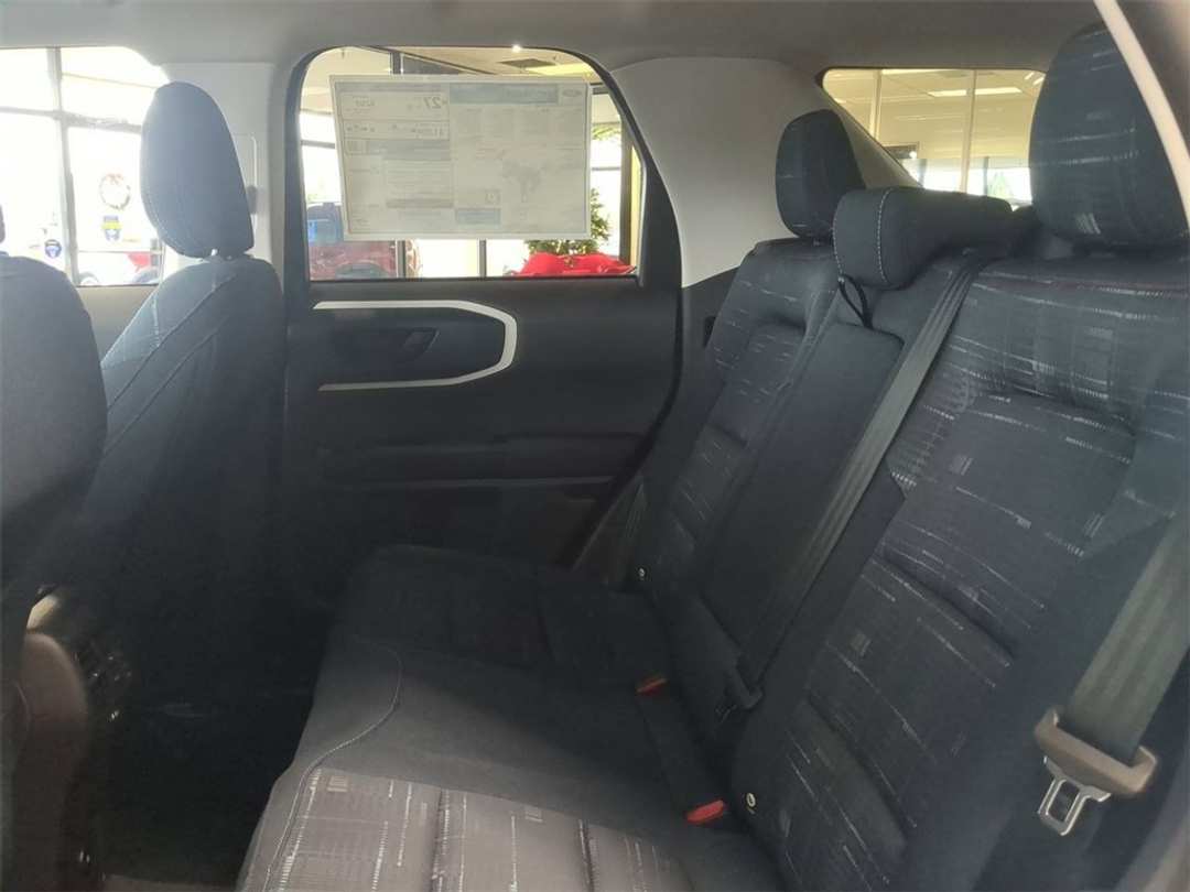 2025 Ford Bronco Sport Heritage - Image 17