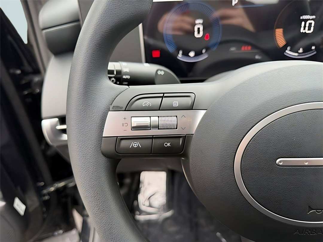 2026 Hyundai Santa Cruz SEL - Image 16