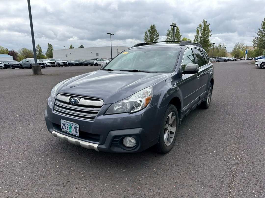 2014 Subaru Outback 2.5i - Image 3