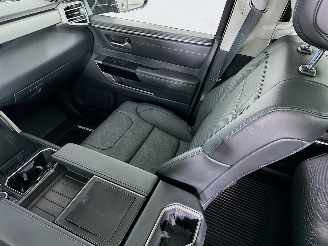 2023 Toyota Tundra Limited - Image 24