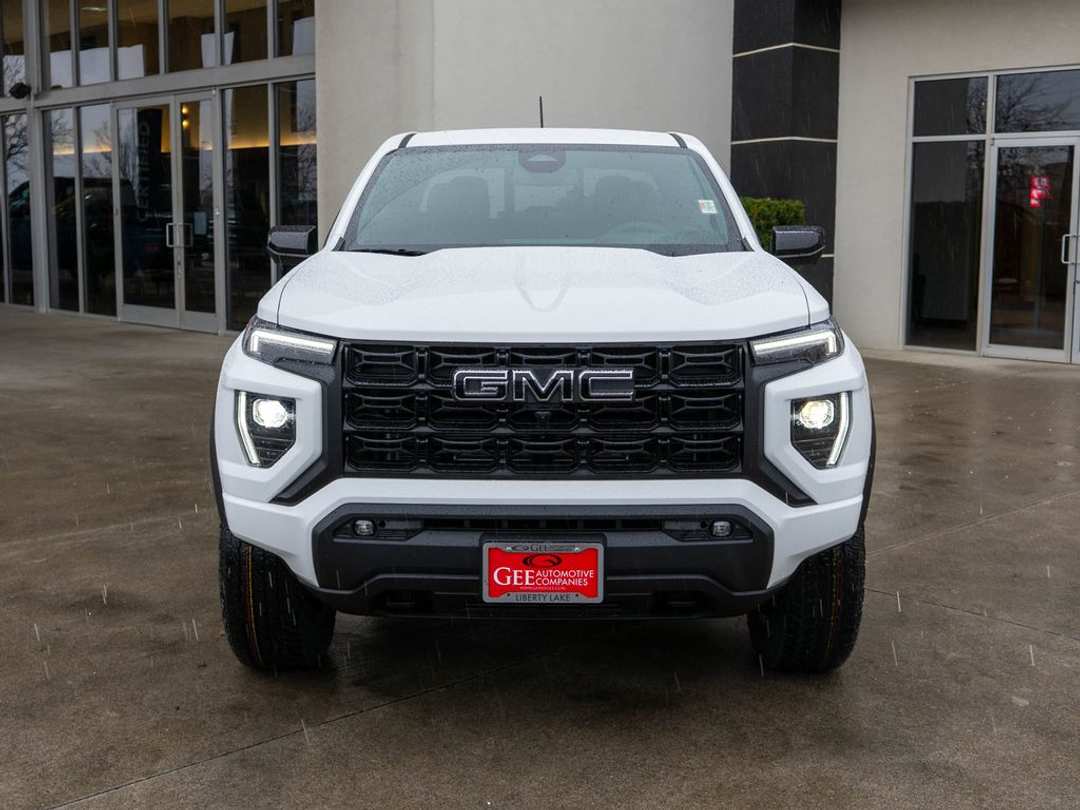 2026 GMC Canyon Elevation - Image 2