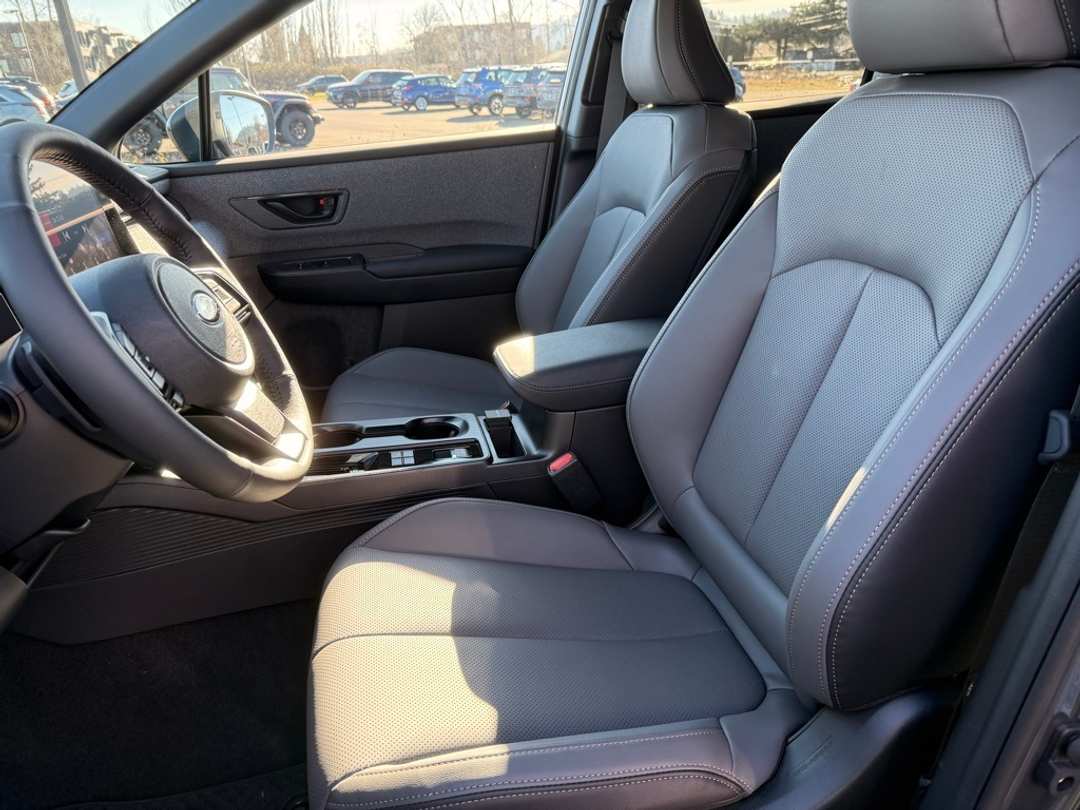 2026 Subaru Outback Limited - Image 14