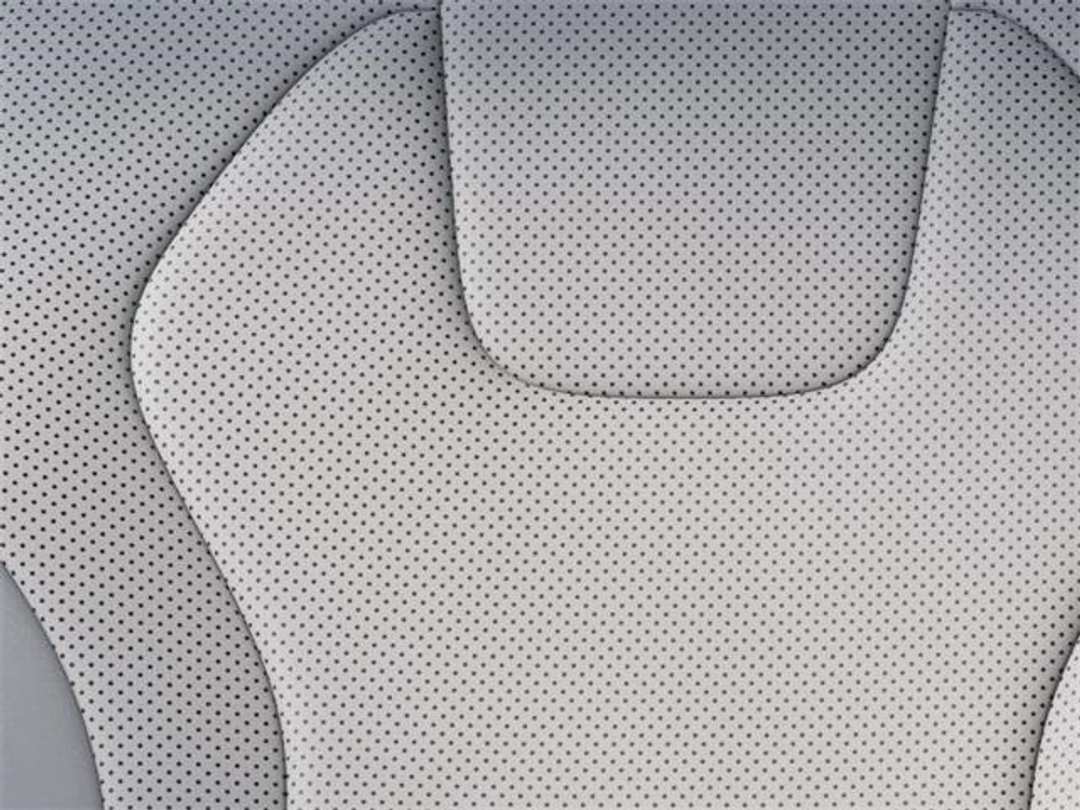 2026 Hyundai Elantra Limited - Image 17