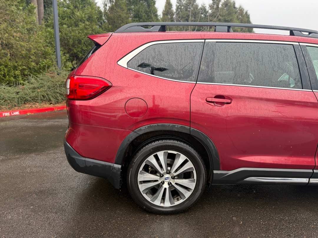 2019 Subaru Ascent Limited - Image 12