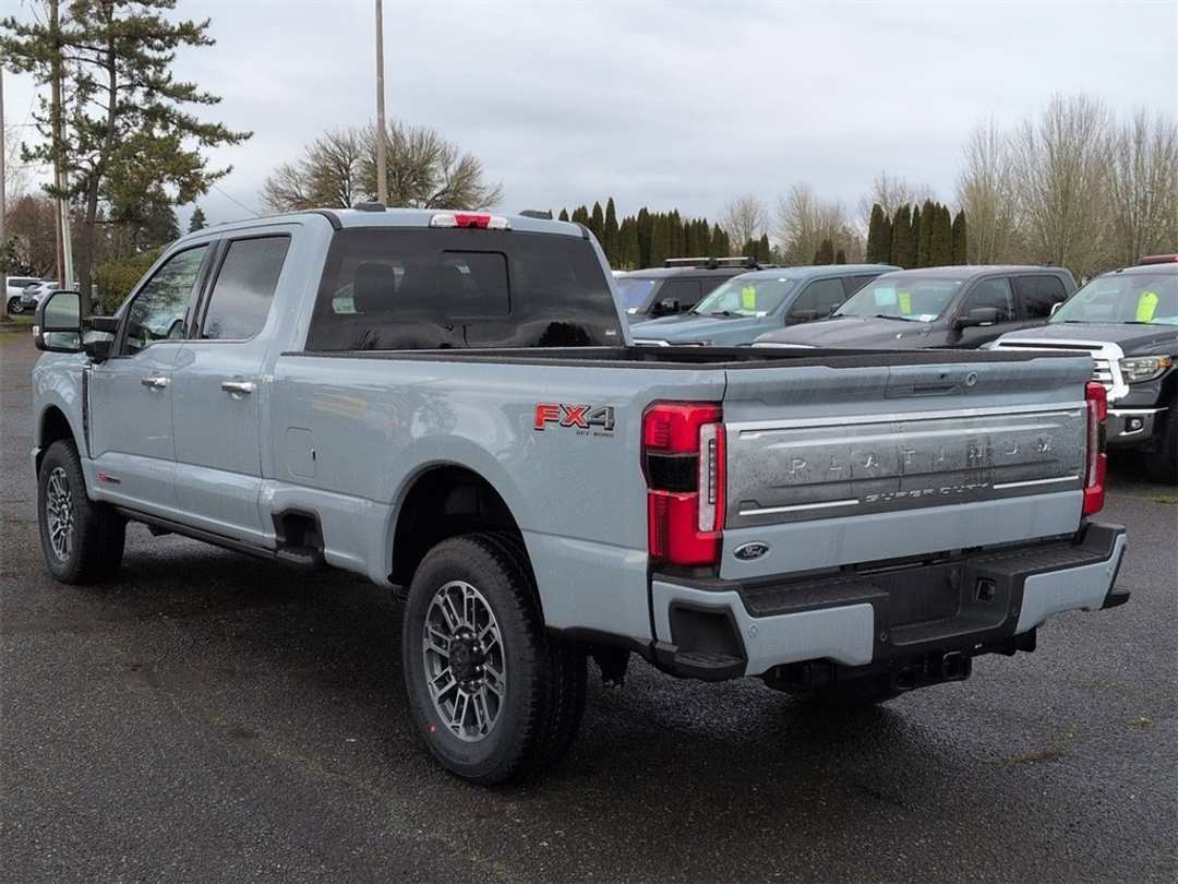 2026 Ford F-350Sd Platinum - Image 3