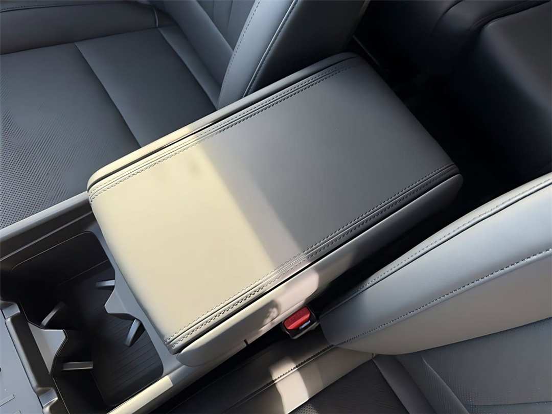 2026 Hyundai Santa Fe SEL - Image 25