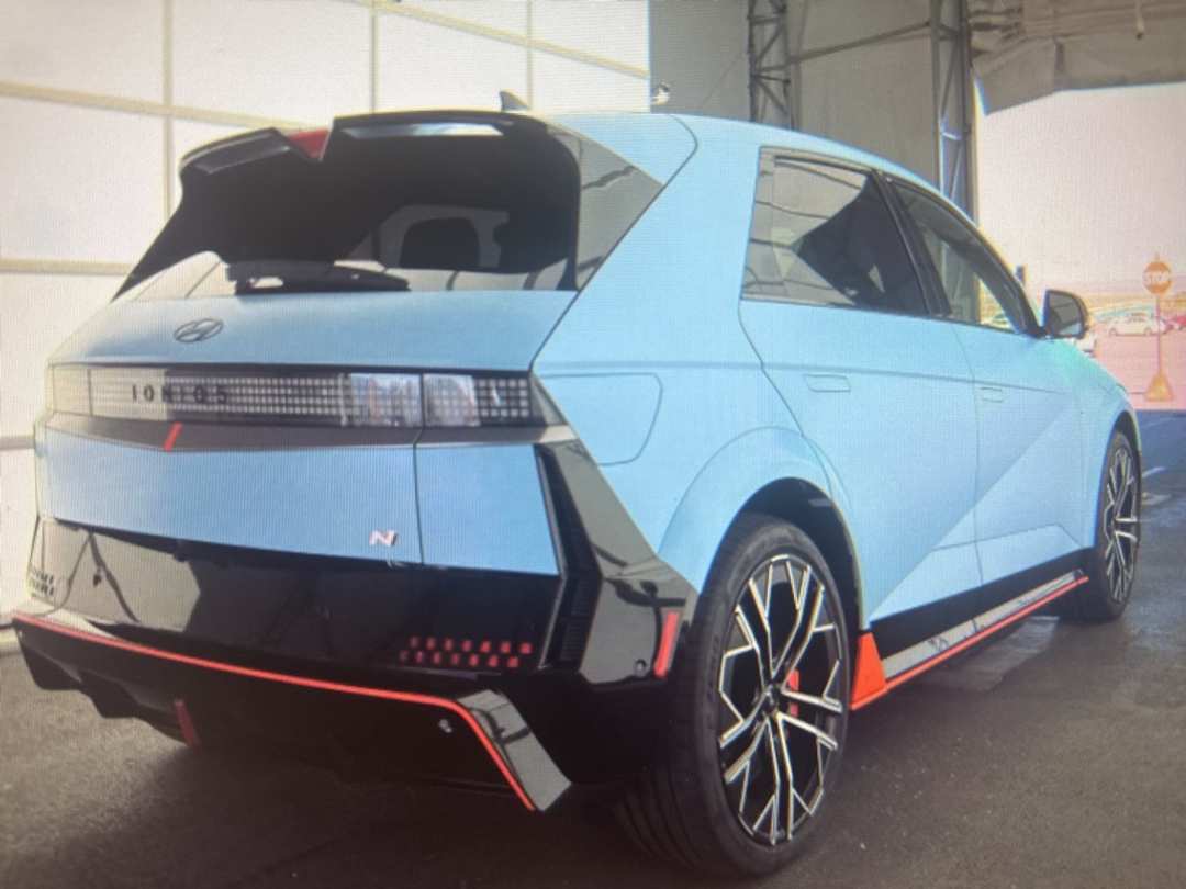 2025 Hyundai Ioniq 5 N Base - Image 2