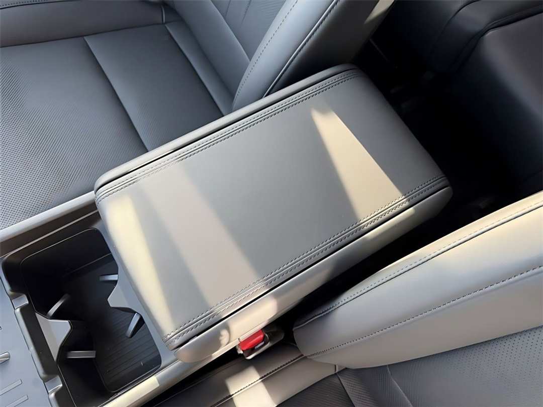 2026 Hyundai Santa Fe SEL - Image 24