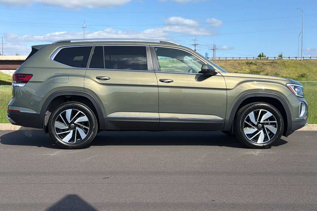 2026 Volkswagen Atlas 2.0T SEL - Image 2