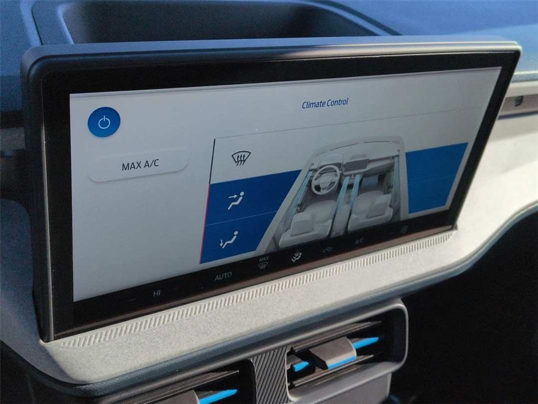 2026 Ford Maverick XLT - Image 20