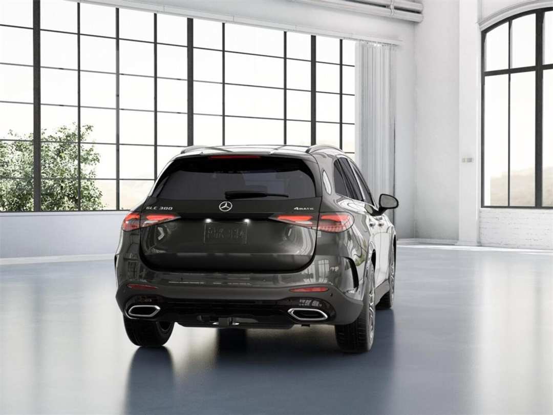 2026 Mercedes-Benz GLC GLC 300 - Image 24