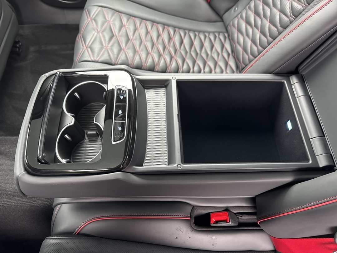 2025 Genesis G80 3.5T - Image 47