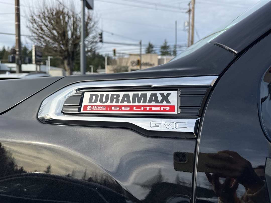 2022 GMC Sierra 2500Hd Denali - Image 12