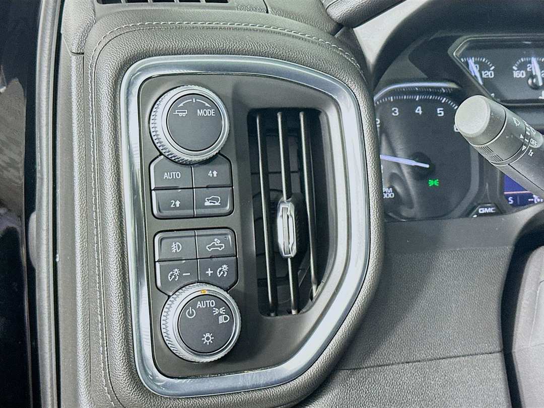2020 GMC Sierra 1500 Elevation - Image 11