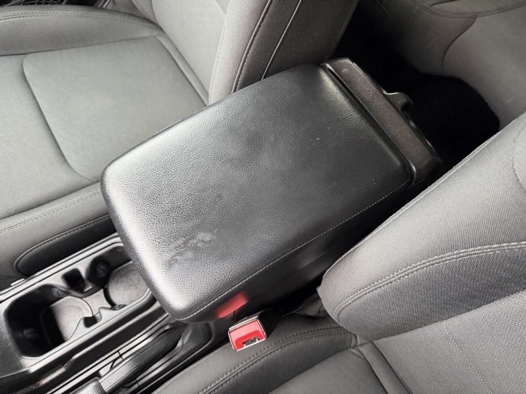 2019 Jeep Wrangler Unlimited Sport S - Image 29