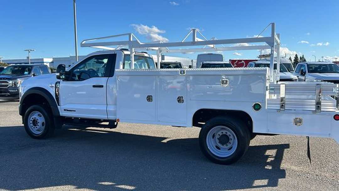 2025 Ford F-550Sd XL - Image 3