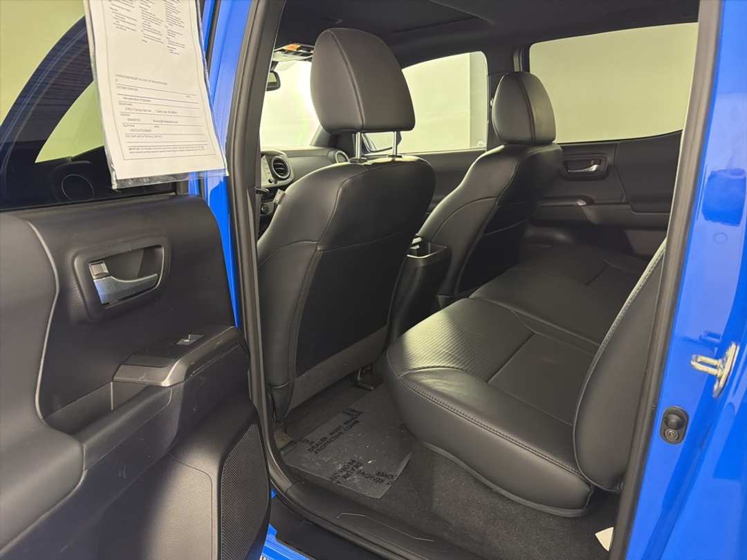 2020 Toyota Tacoma TRD OffRoad - Image 25