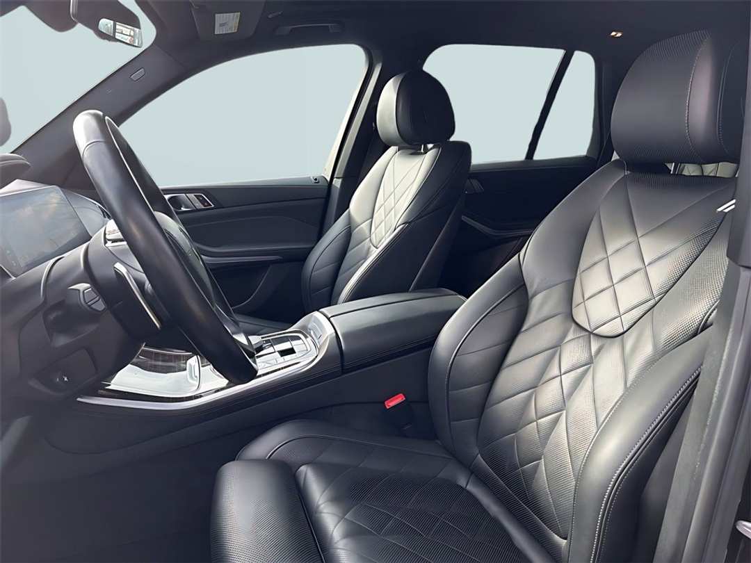 2023 BMW X5 xDrive40i - Image 9