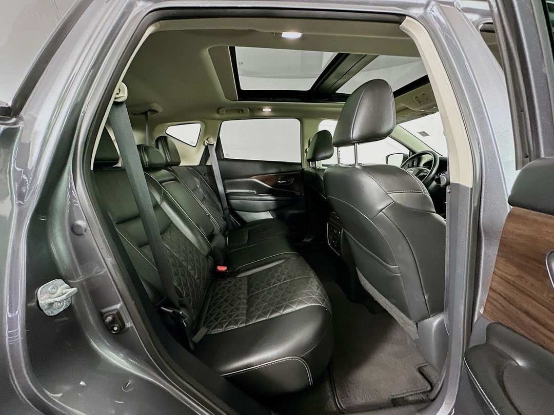 2019 Nissan Murano Platinum - Image 30