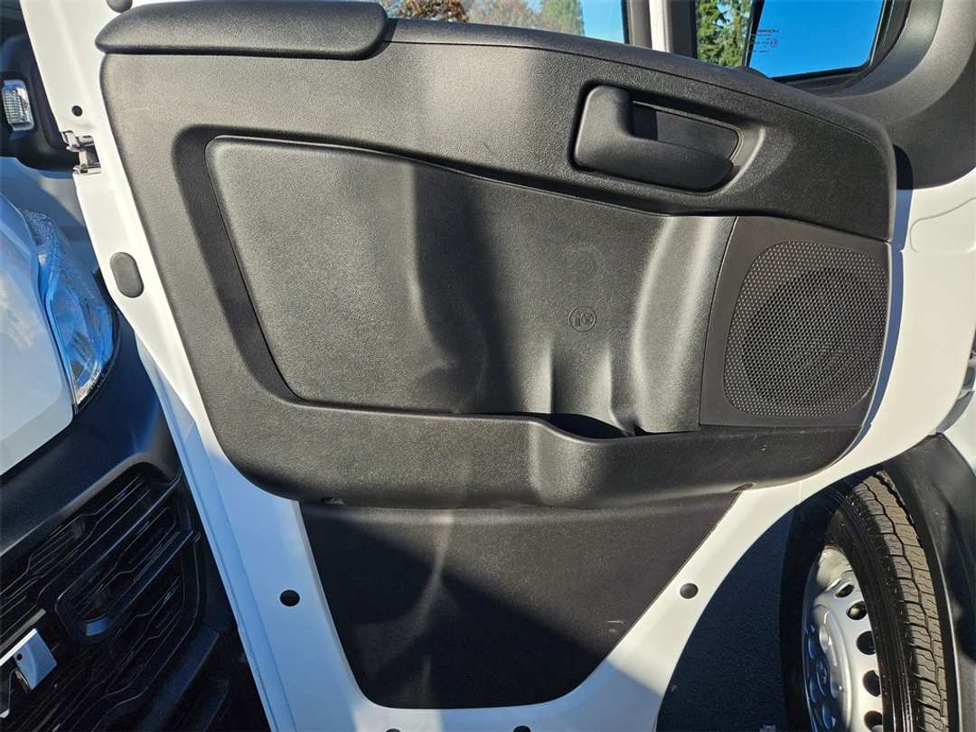 2026 Ram Promaster 1500 Low Roof - Image 10