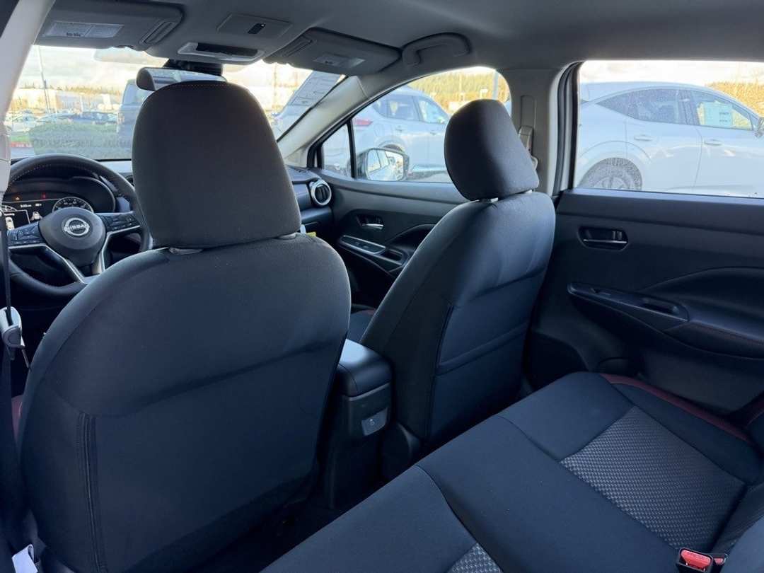 2025 Nissan Versa 1.6 SR - Image 27