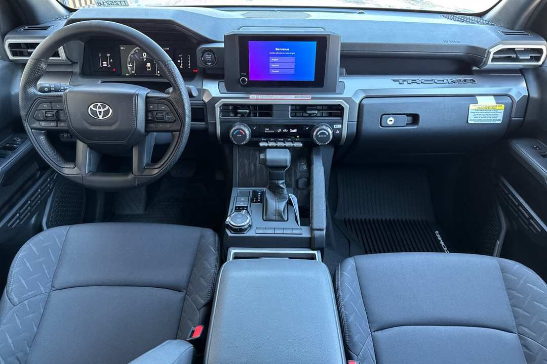 2025 Toyota Tacoma SR5 - Image 13