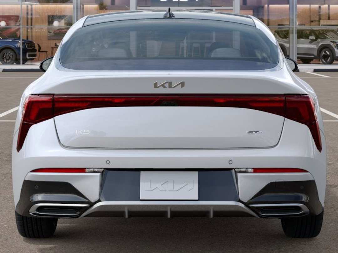 2026 Kia K5 GTLine - Image 13