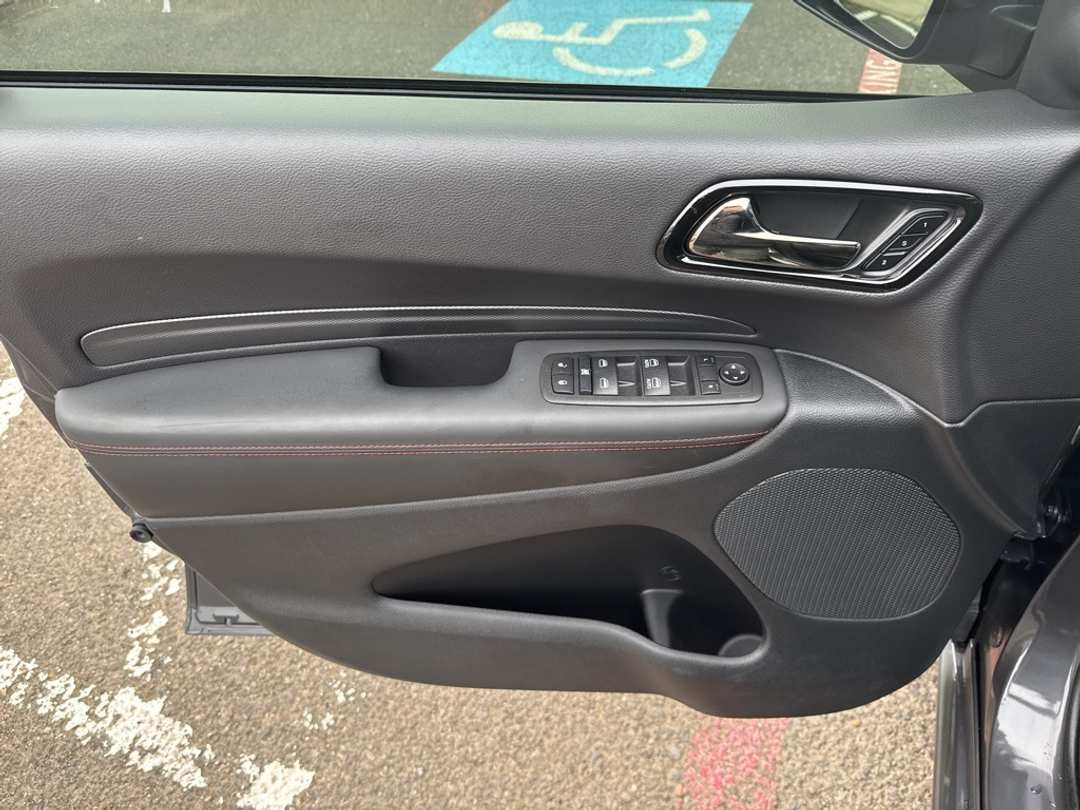 2025 Dodge Durango R/T Plus - Image 16