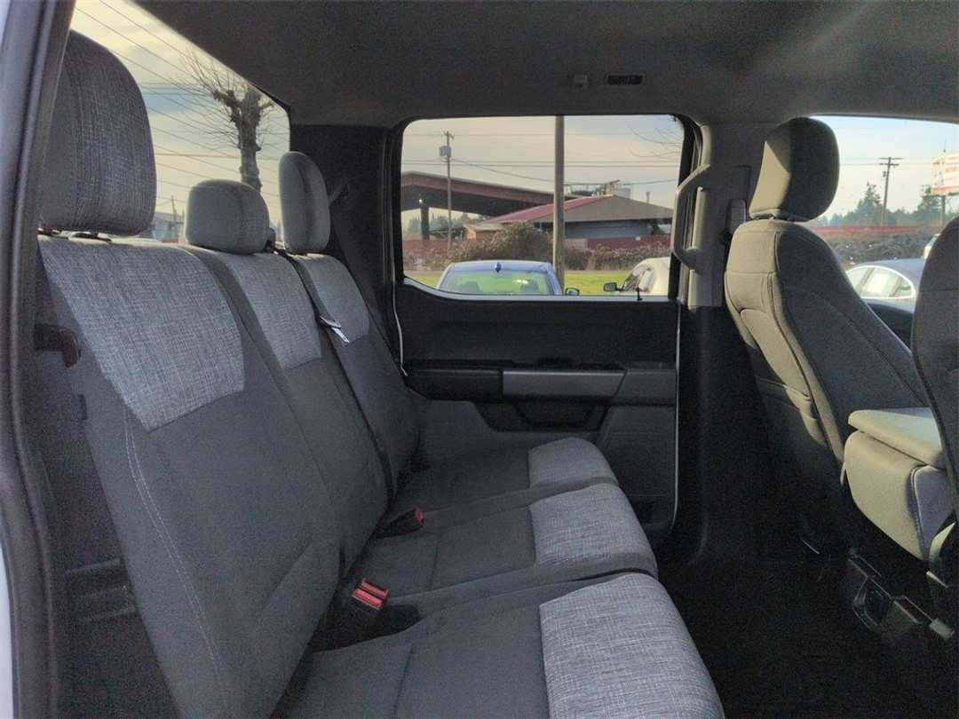 2023 Ford F-150 XL - Image 28