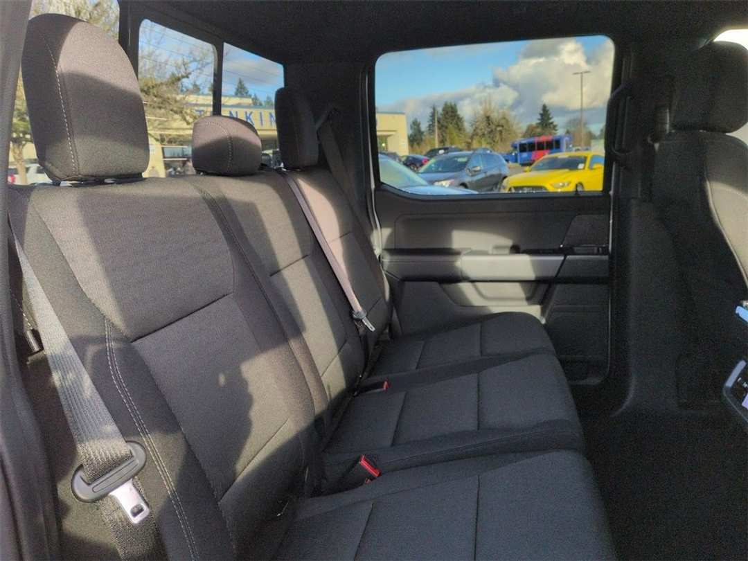2026 Ford F-150 XLT - Image 28