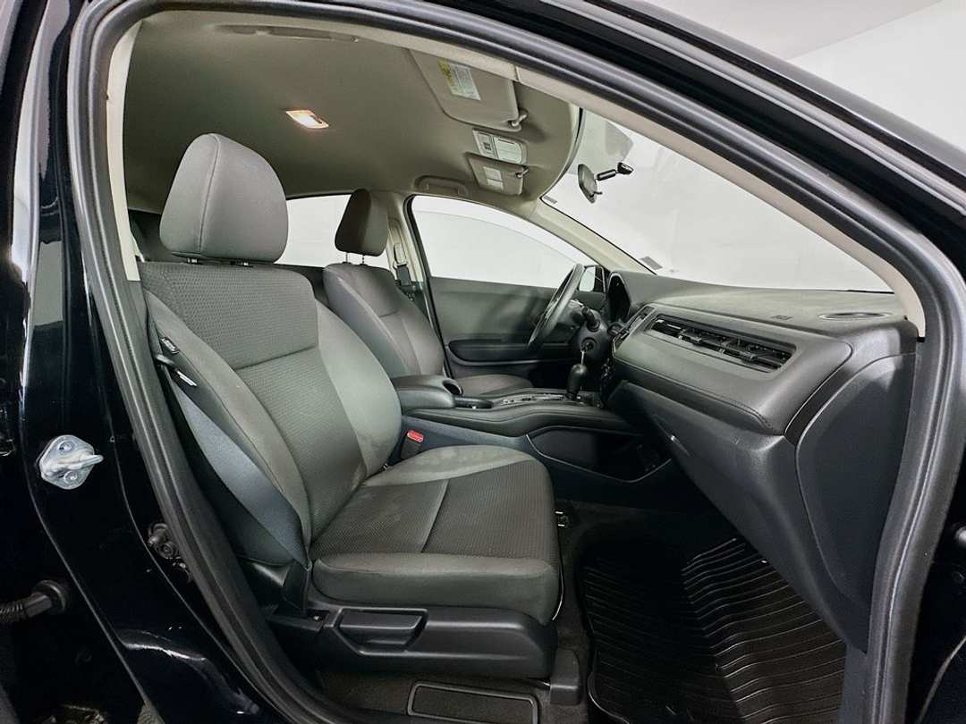 2021 Honda HR-V LX - Image 26