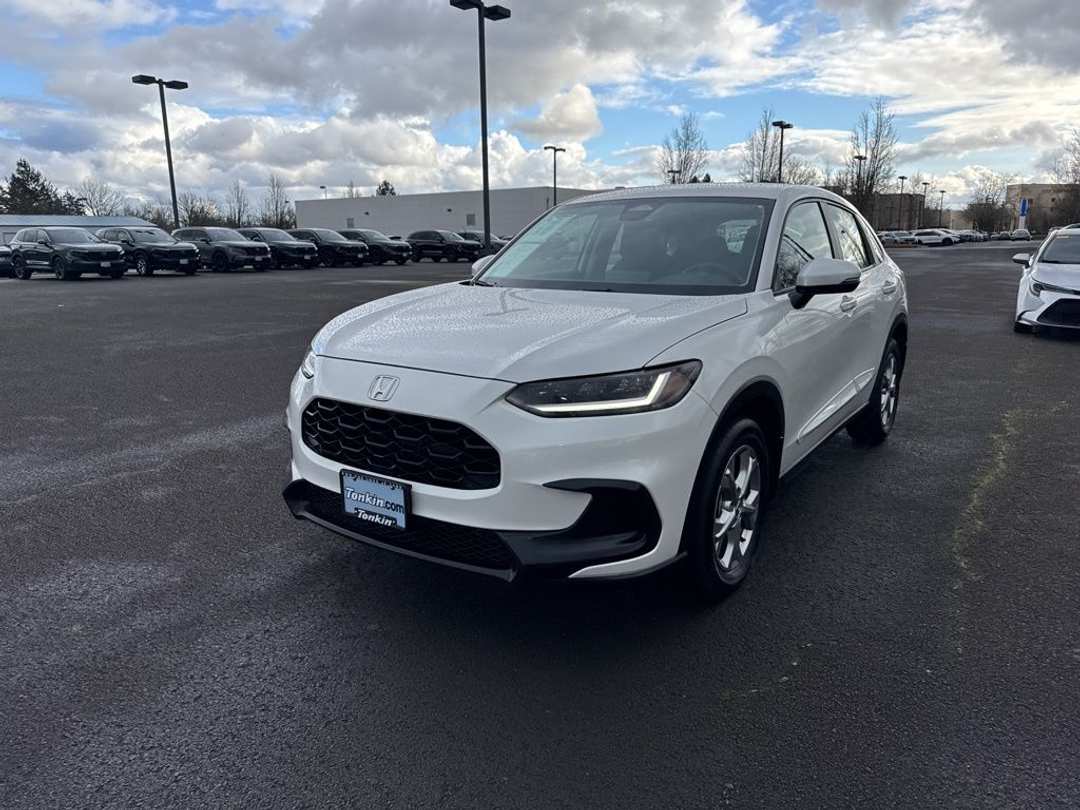 2025 Honda HR-V LX - Image 3